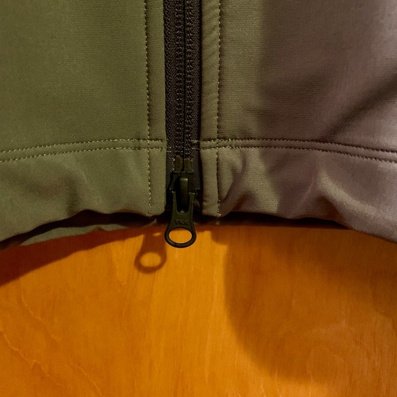 Gymshark Men's Long Sleeve Full-Zip Studio Jacket Core Olive- Men’s Size Medium - Picture 5 of 11